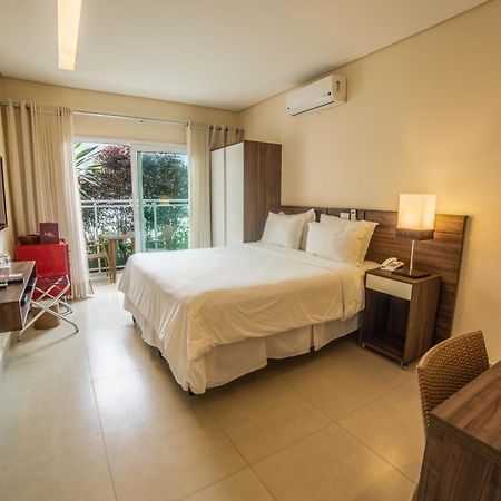 Amora Hotel Maresias Exterior photo