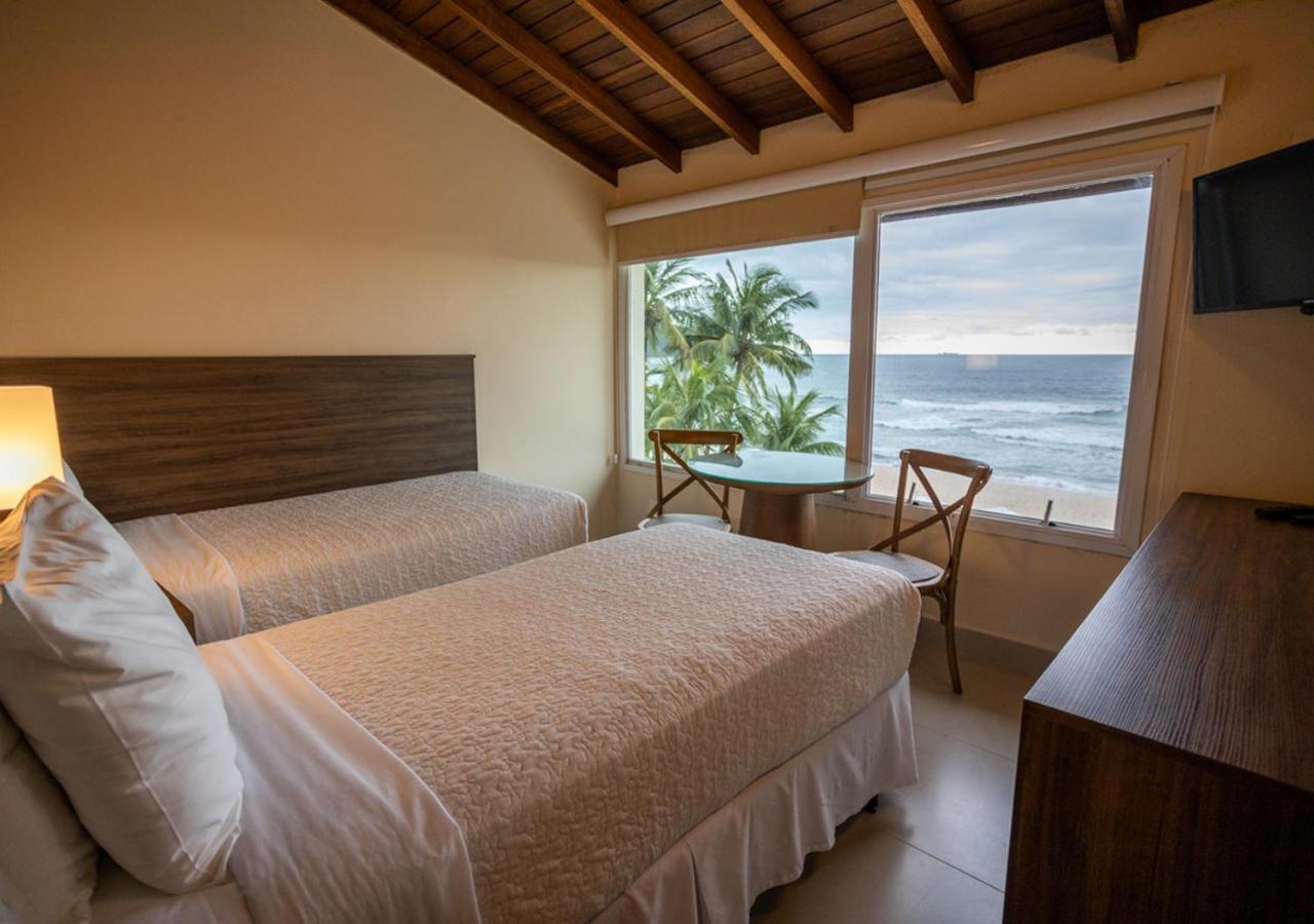 Amora Hotel Maresias Exterior photo