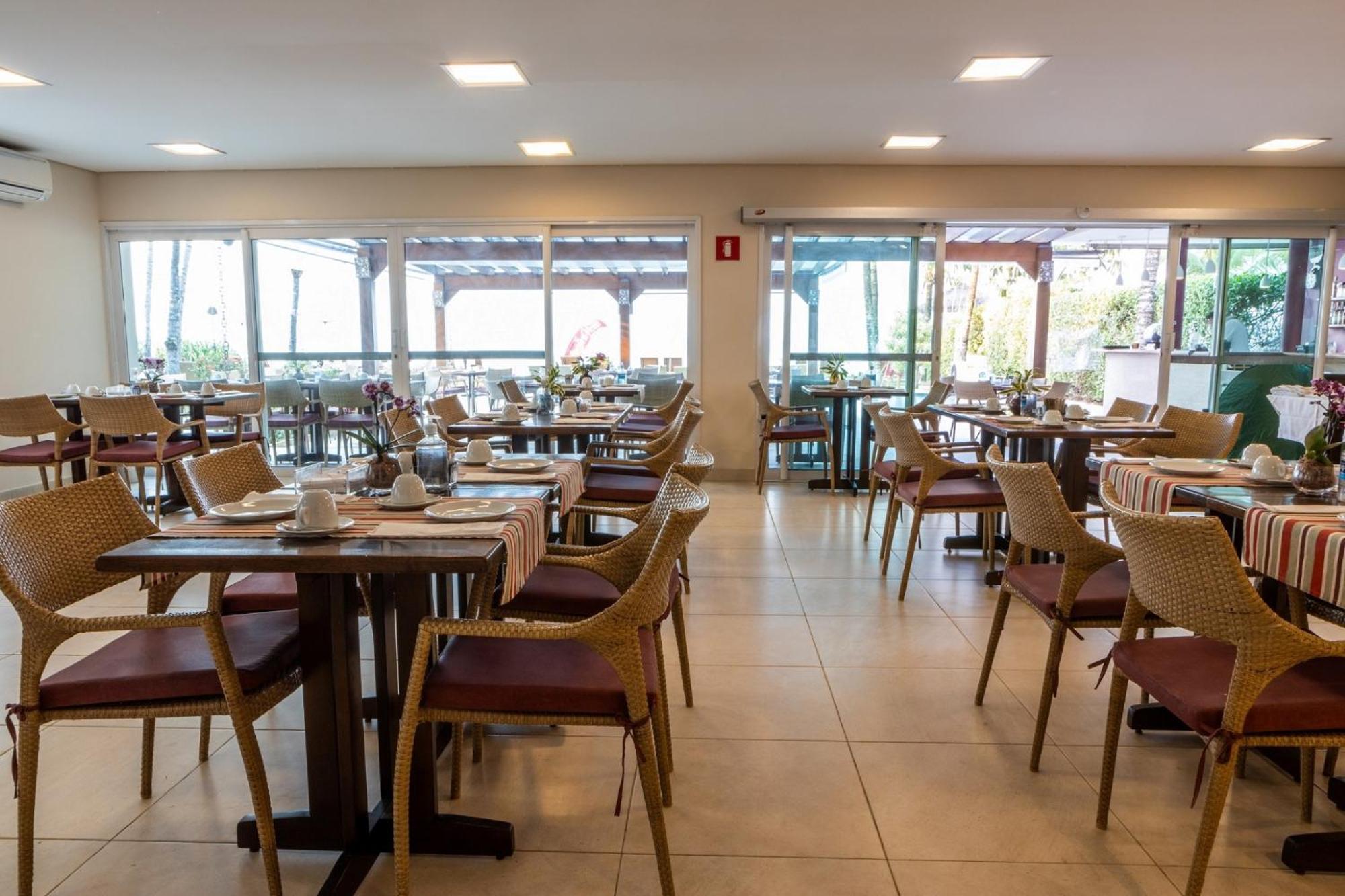Amora Hotel Maresias Exterior photo